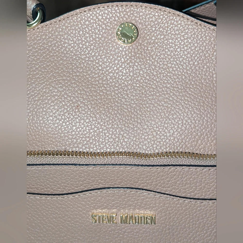 Steve Madden beautiful faux